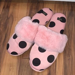 Brand new Victoria’s Secret slippers